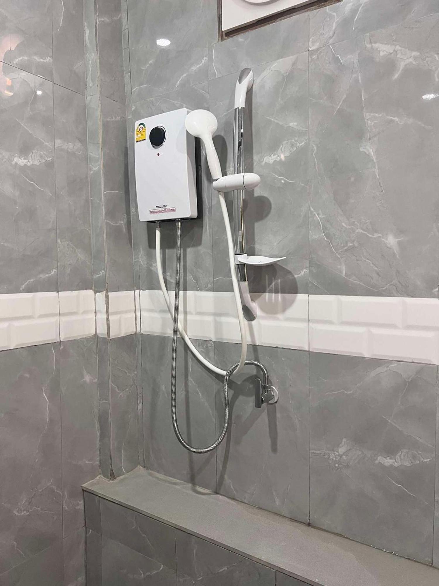 Lebijou Guesthouse - Konesavath Ban Dondét Екстериор снимка
