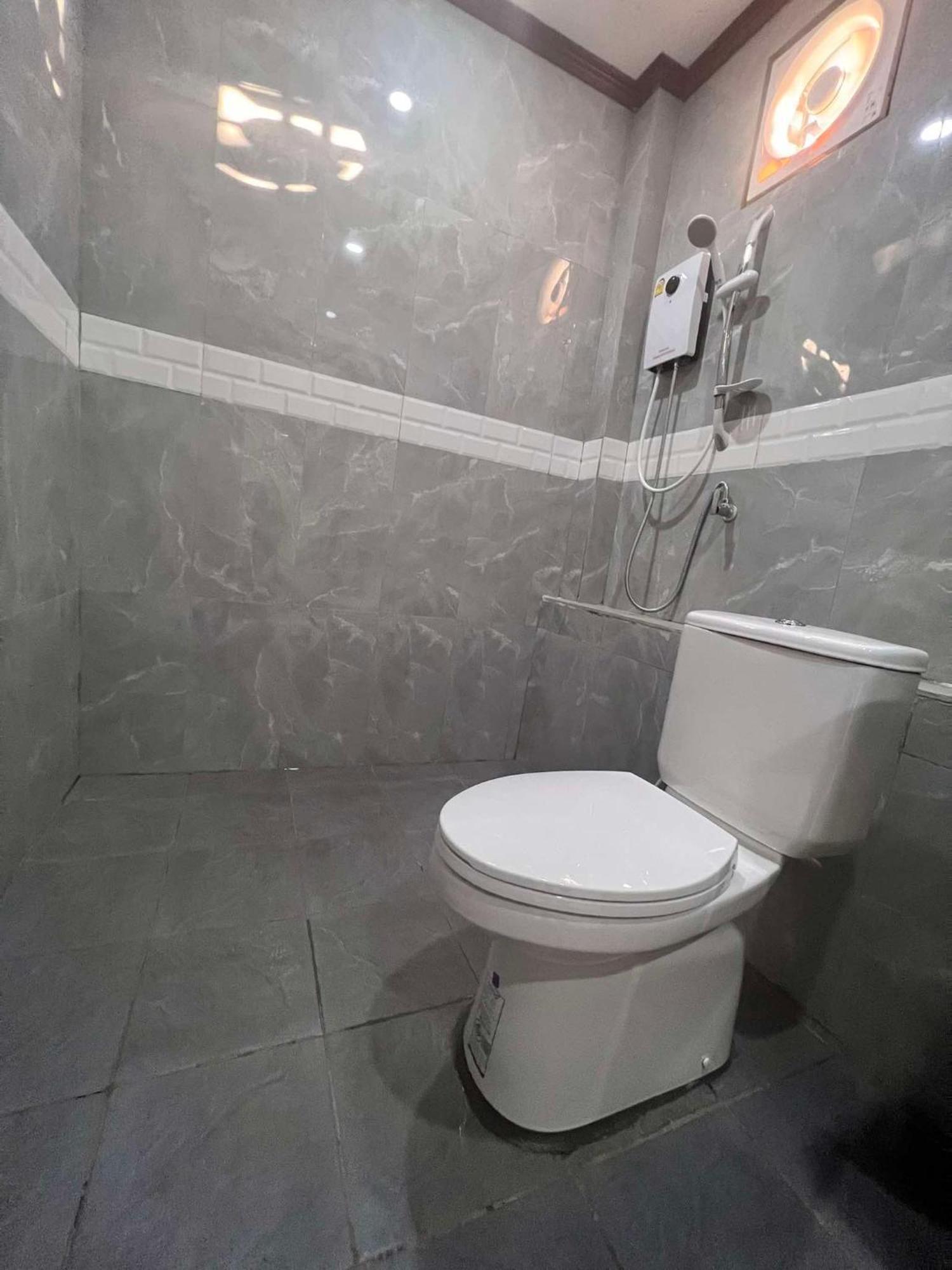 Lebijou Guesthouse - Konesavath Ban Dondét Екстериор снимка