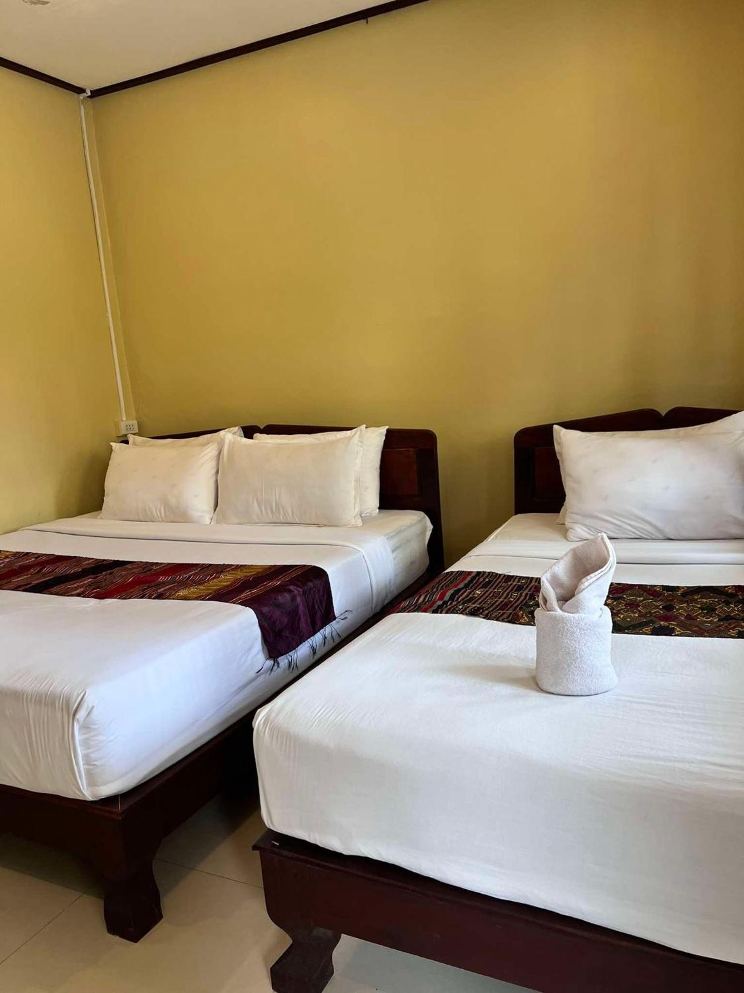 Lebijou Guesthouse - Konesavath Ban Dondét Екстериор снимка