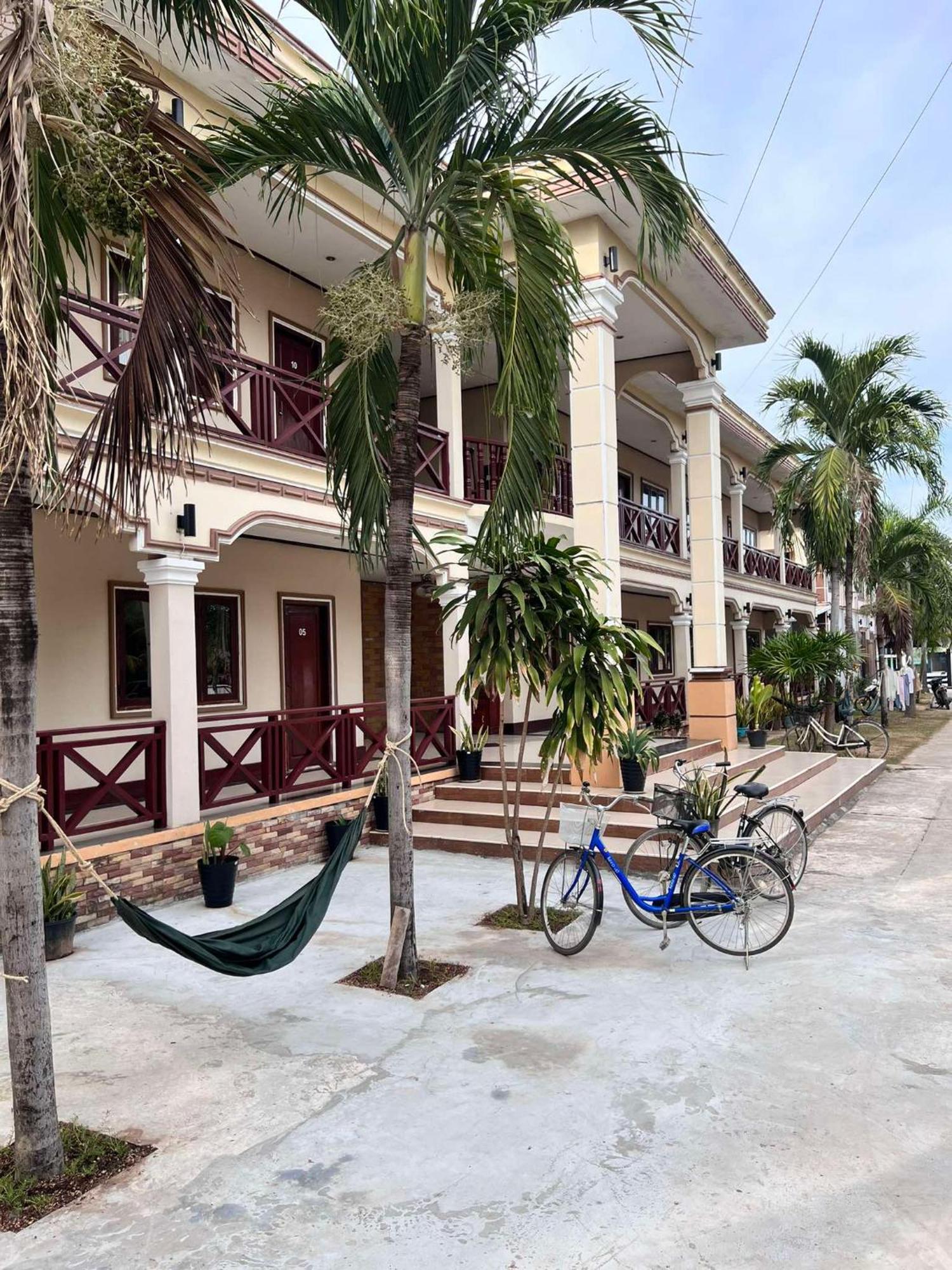 Lebijou Guesthouse - Konesavath Ban Dondét Екстериор снимка